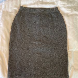 Ann Taylor pencil skirt, grey/white, like new